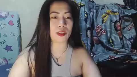 Snapshot of kazzandrasexy chatting on 10.15.25 Kazzandra online show from 10.15.25