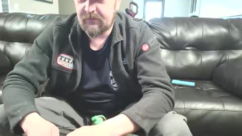 kchristi325 online show from 04.06.26