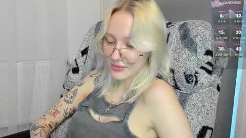 Seb Polly Roxy Jonny online show from 12.14.24