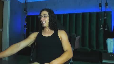 Snapshot of keelanmg chatting on 10.31.25 keelanmg online show from 10.31.25