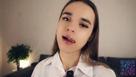 Nika online show from 05.14.26