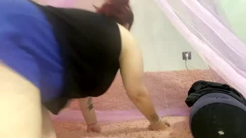 Suzi online show from 06.10.26