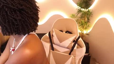 Kehlannis online show from 09.30.25