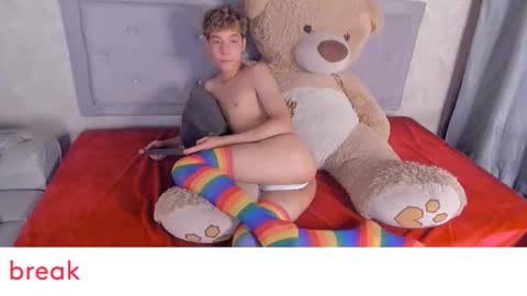 kei oliver online show from 01.26.25