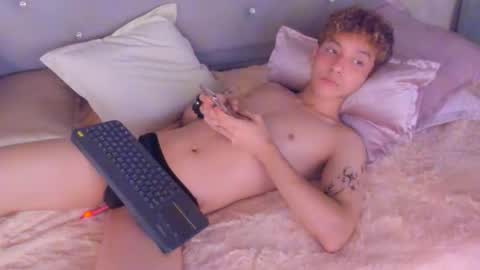 kei oliver online show from 02.21.25