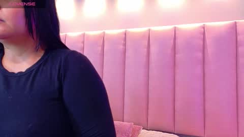 Keily Ross online show from 11.17.25