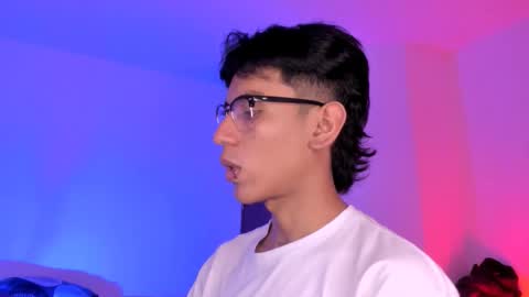 Alejandro Gonzalez online show from 11.18.25