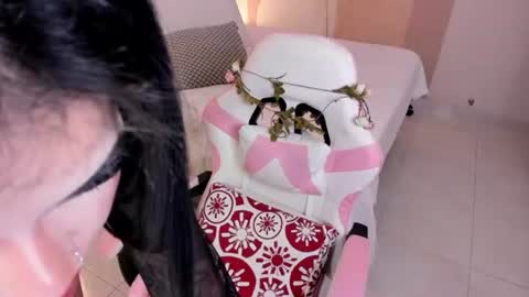 Snapshot of keira_angel_ chatting on 07.16.26 Keira Angel online show from 07.16.26