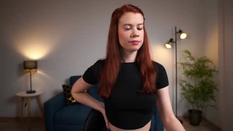 keira_knight online show from 02.01.25