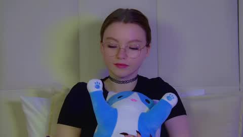 Snapshot of keiraace chatting on 03.07.25 Keira online show from 03.07.25