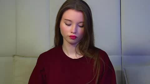 Snapshot of keiraace chatting on 04.28.26 Keira online show from 04.28.26