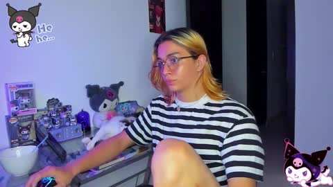 Snapshot of keita_moon chatting on 10.09.25 Keita moon online show from 10.09.25