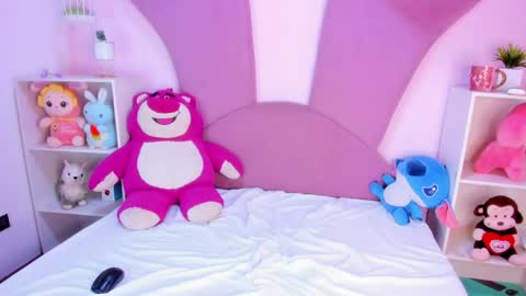 Keita moon online show from 03.17.26