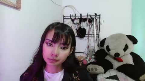 annie rosse16 online show from 12.02.25