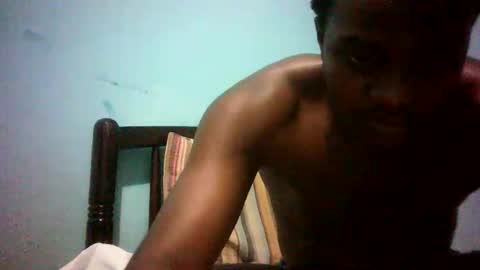 Snapshot of keiv20 chatting on 02.27.25 keiv20 online show from 02.27.25