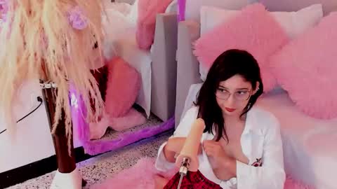 Snapshot of kelly_666 chatting on 02.08.26 kelly_666 online show from 02.08.26