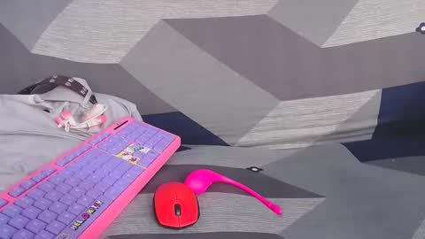 Snapshot of kelly_queenpussy chatting on 03.08.25 KEY online show from 03.08.25