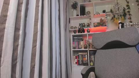 Leia online show from 10.15.25