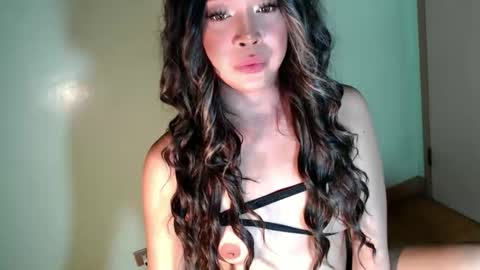 its me KELLY online show from 09.29.25