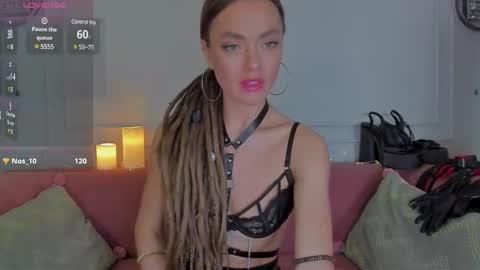 Snapshot of kellyfouler chatting on 02.23.25 KellyFouler online show from 02.23.25