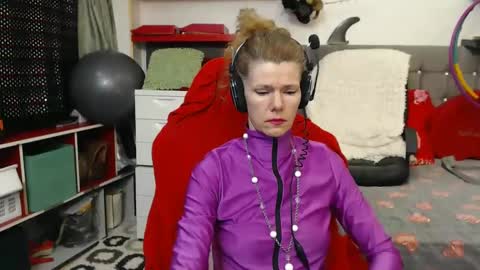kelly online show from 12.30.24