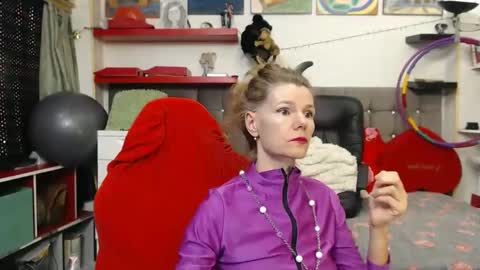 kelly online show from 12.30.24