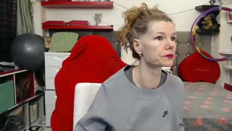kelly online show from 12.31.24
