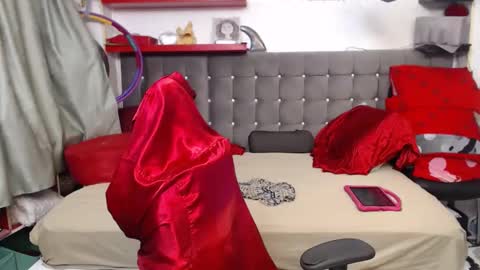 kelly online show from 10.08.25