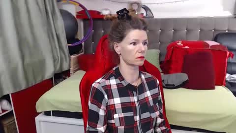 kelly online show from 10.15.25