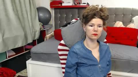 kelly online show from 04.04.26