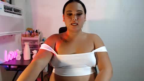 KELLY MCDOLEN online show from 07.28.26