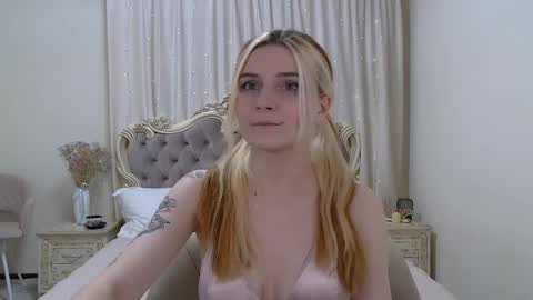 Kelly Stoneys online show from 01.31.25