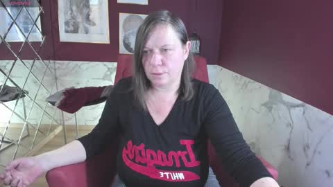 Snapshot of kellysuper chatting on 10.15.25 Kelly online show from 10.15.25