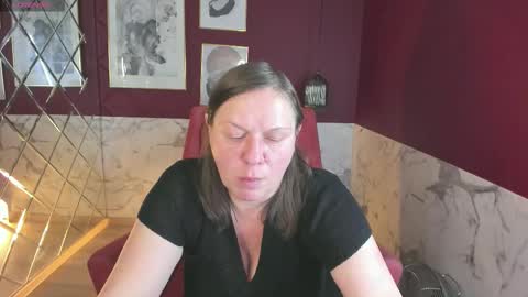 Snapshot of kellysuper chatting on 11.09.25 Kelly online show from 11.09.25