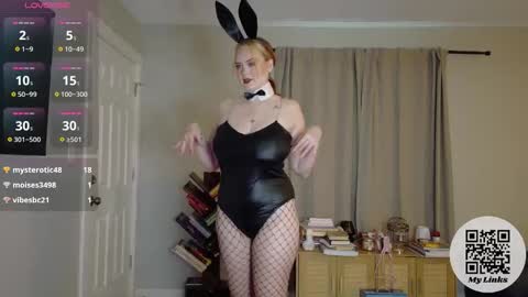 Kelsey online show from 10.27.25