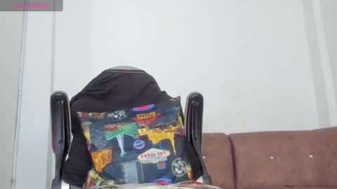 Snapshot of kelsi_steele chatting on 12.21.24 kelsi_steele online show from 12.21.24