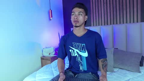 Snapshot of ken_boy_ chatting on 01.31.25 online show from 01.31.25