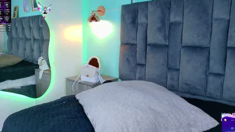 Snapshot of ken_boy_ chatting on 02.02.25 online show from 02.02.25