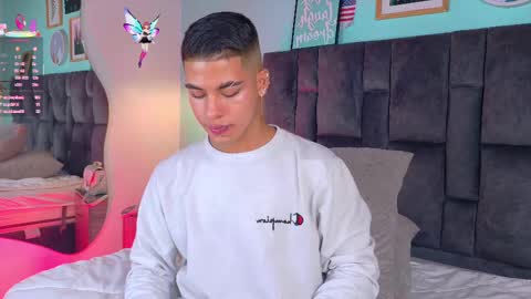 Snapshot of ken_boy_ chatting on 02.23.25 online show from 02.23.25