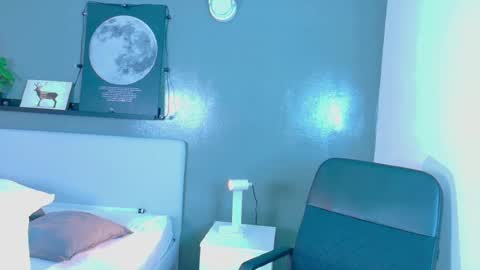 Snapshot of ken_boy_ chatting on 10.17.25 online show from 10.17.25