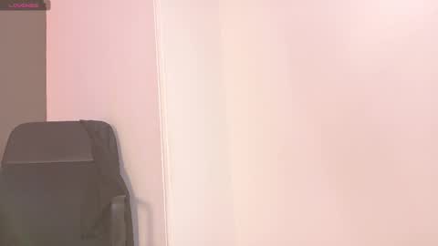 Snapshot of ken_boy_ chatting on 11.03.25 online show from 11.03.25