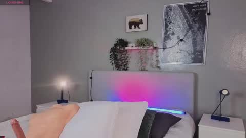 Snapshot of ken_boy_ chatting on 11.07.25 online show from 11.07.25