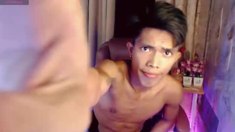 ken_minjun online show from 04.10.26