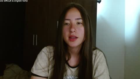 Snapshot of kendal_di chatting on 01.04.25 kendal_di online show from 01.04.25
