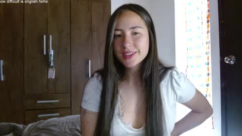 Snapshot of kendal_di chatting on 01.12.25 kendal_di online show from 01.12.25