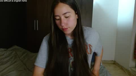 Snapshot of kendal_di chatting on 02.06.25 kendal_di online show from 02.06.25