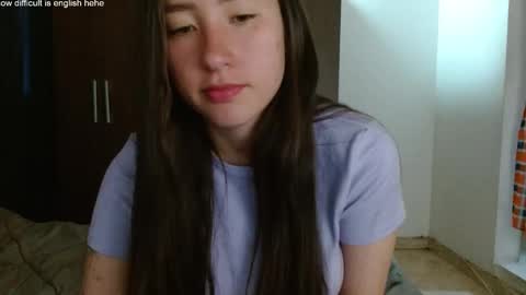 Snapshot of kendal_di chatting on 02.13.25 kendal_di online show from 02.13.25