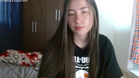 Snapshot of kendal_di chatting on 02.23.25 kendal_di online show from 02.23.25