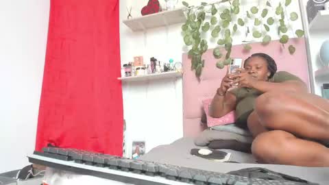 kenda  online show from 09.23.25