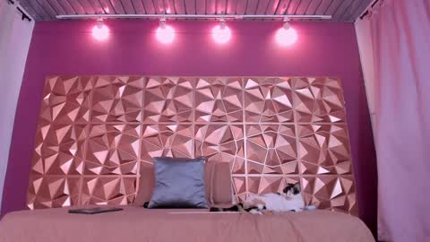 Snapshot of kendall23_ chatting on 12.23.24 Kendall online show from 12.23.24